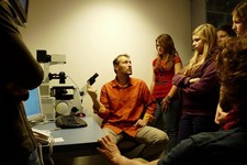 ukazování Fluorescenčního mikroskopu